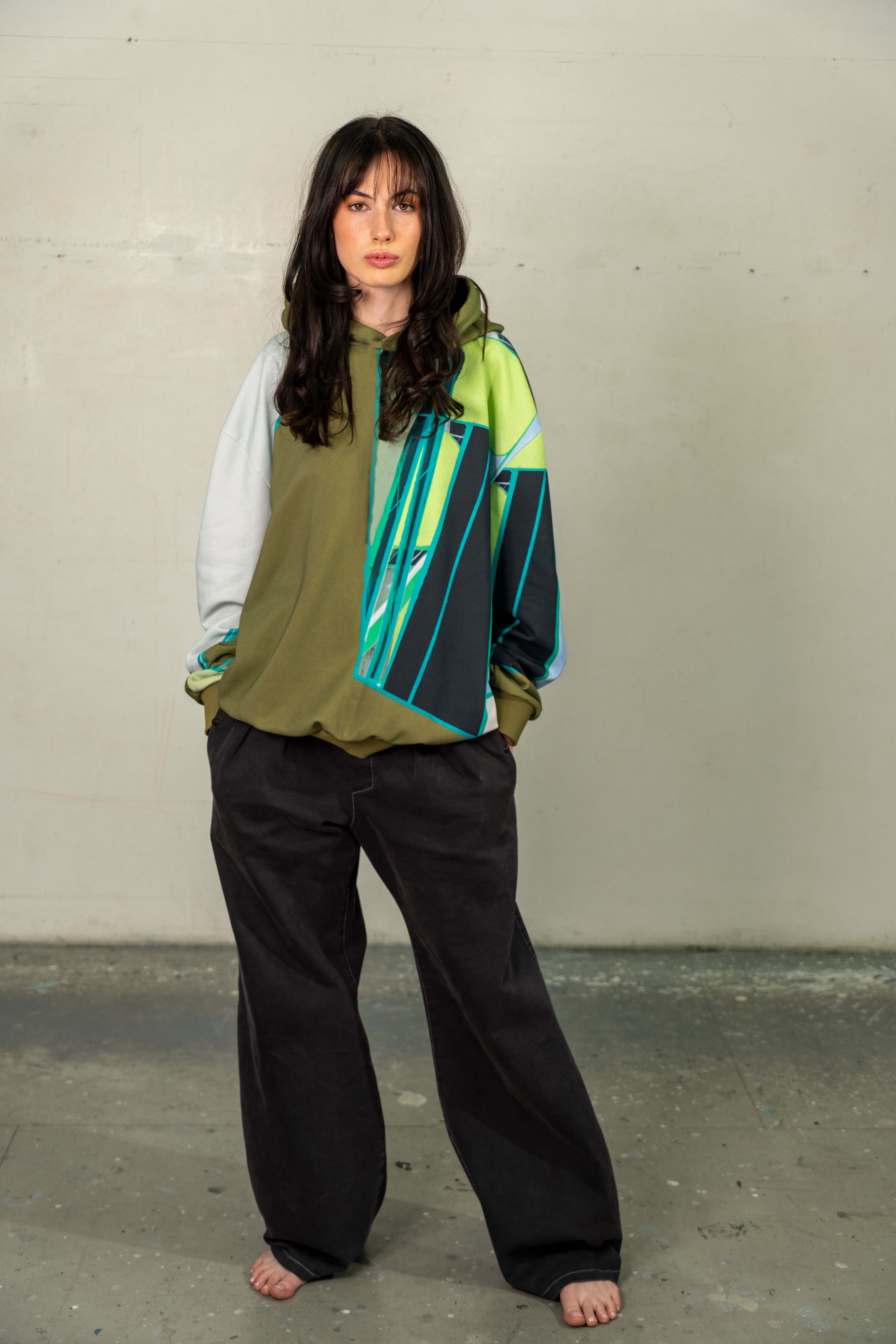 Hoodie / CAL-42-2017